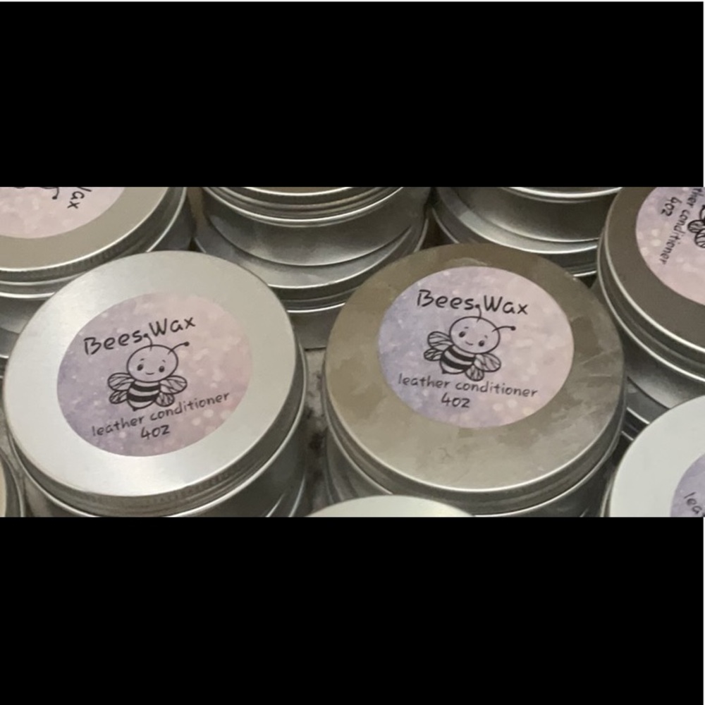 Beeswax Leather Conditioner Bring Life back into your bags - Picture 2 of 10